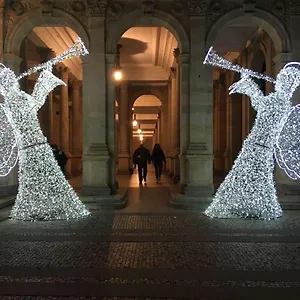 Elvíra Karlovy Vary